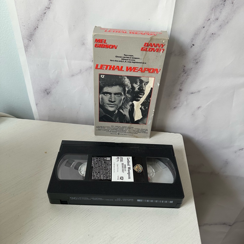 1987 LETHAL WEAPON MOVIE VHS TAPE
